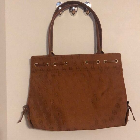 Dooney & Bourke Tote Bag - Picture 3 of 10